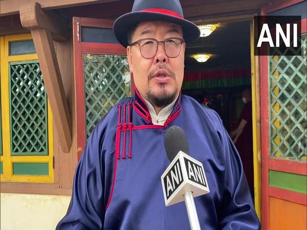 Mangolian Parliament Speaker Gombojav Zandanshatar 