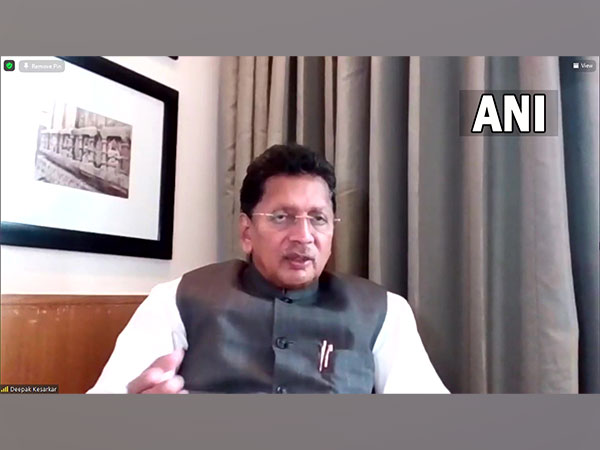 Rebel Shiv Sena MLA Deepak Kesarkar (Photo:ANI)