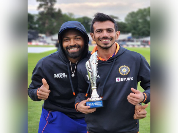  Yuzvendra Chahal with Hardik Pandya (Photo/ Yuzvendra Chahal-Twitter)