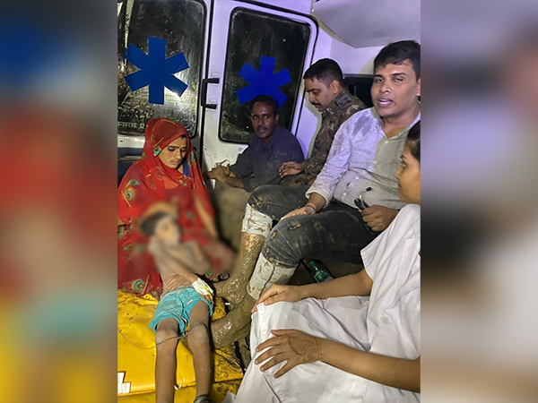 Boy rescued after he fell into tunnel in MP's Chhatarpur (Photo/ANI)