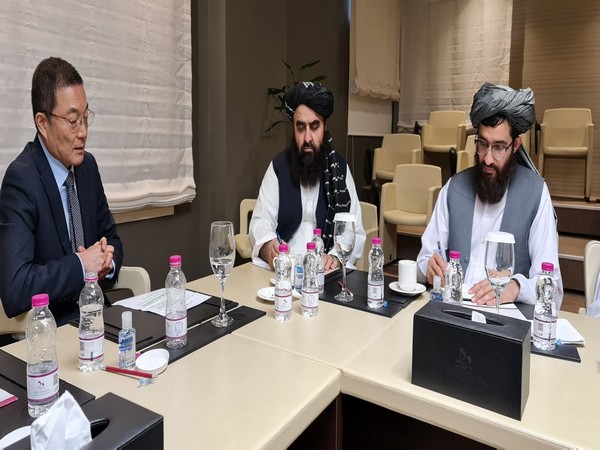 Doha meet visuals (Photo Credit: Afghanistan Foreign Affairs Department Spokesperson)