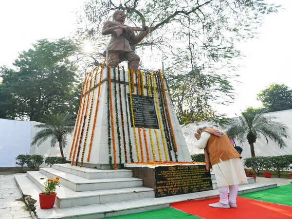 Prime Minister Narendra Modi had paid tribute to his statue in Meerut earlier this year. (Photo credit: Narendra Modi Twitter handle)
