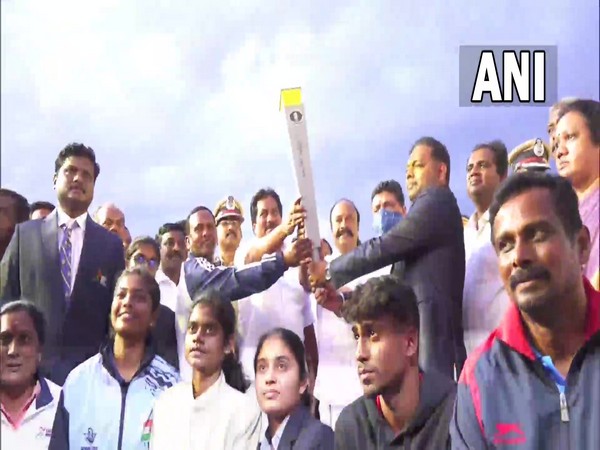 Torch relay reaches Madurai (Photo/ANI)