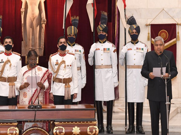 Jagdeep Dhankhar on Thursday took oath as 14th Vice President of India (Photo: Twitter/@M_Lekhi)