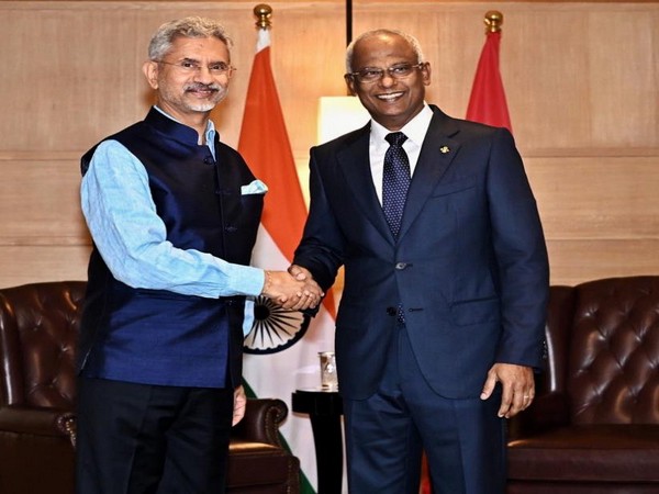External Affairs Minister Jaishankar calls on Maldivian President Ibrahim Mohamed Solih (Photo Credit: Twitter)