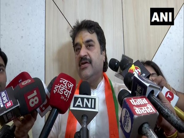 Kuldeep Bishnoi addressing media after joining BJP (Photo/ANI)
