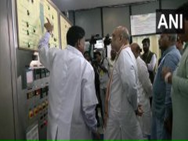 Amit Shah visits Nandini dairy plant of Karnataka milk federation