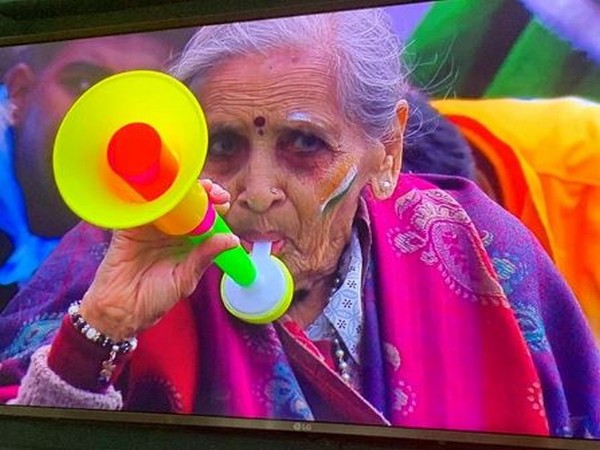 Indian fan during India-Bangladesh clash here on Tuesday. (Photo/ Michael Vaughan Instagram) 