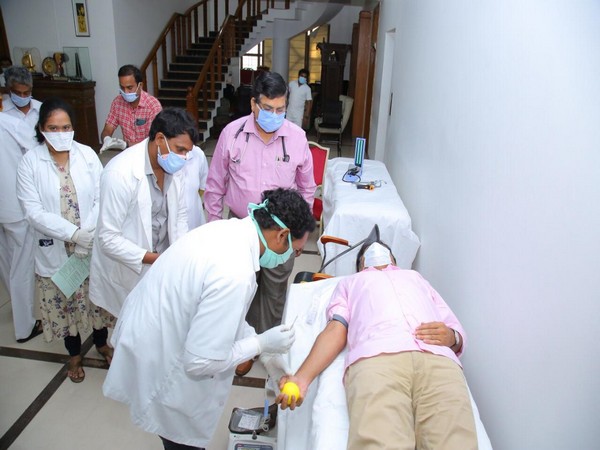 Telangana IT Minister KTR donates blood on the eve of TRS party formation day on Sunday. Photo/ANI