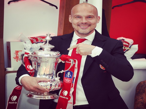 Freddie Ljungberg (Photo/Arsenal Twitter)