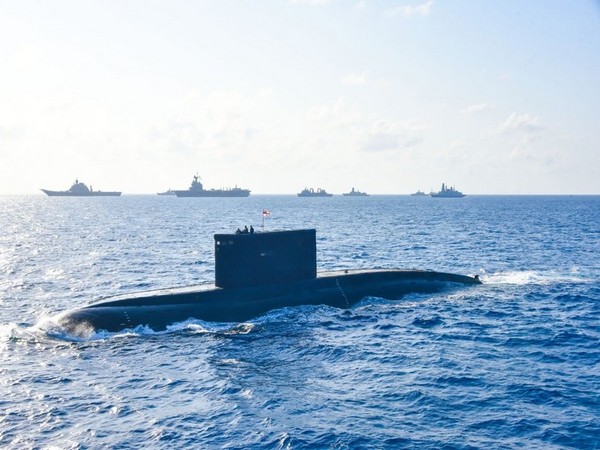 Indian and French navies conduct second phase of Varuna bilateral exercise. (Image Credits: French Embassy)