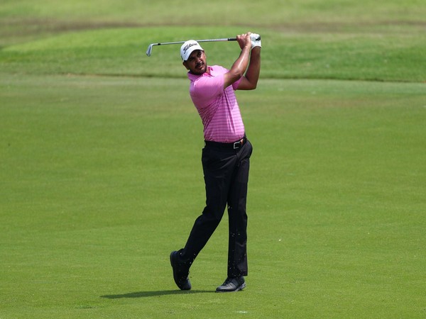 Indian golfer Gaganjeet Bhullar in action during Asian Tour (Image: PGTI)