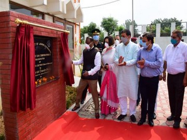 Lt Governor GC Murmu inaugurating the ropeway in Jammu on Monday. Photo/ANI