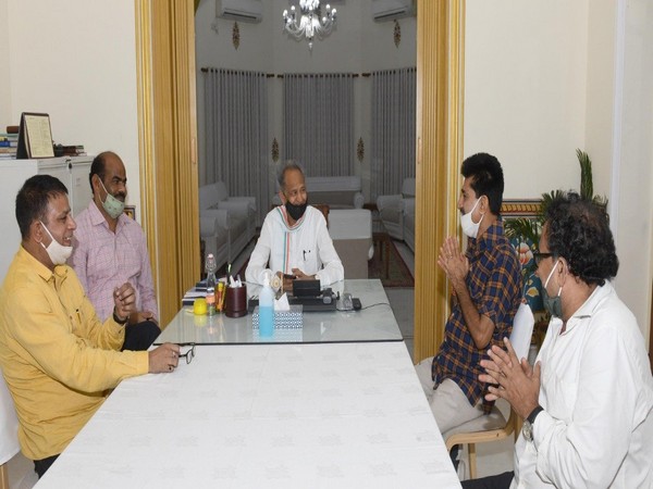 Rajasthan Chief Minister Ashok Gehlot meeting with independent MLAs at his residence in Jaipur on Tuesday. (Photo/ANI)