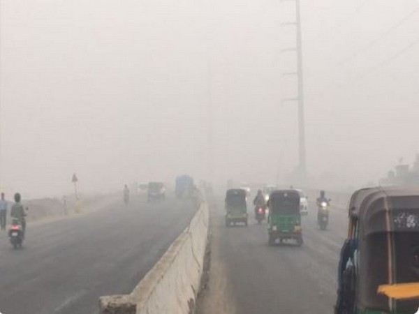 Ghaziabad locals experience respiratory issues amid rising air pollution 