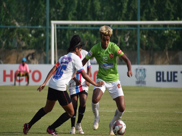 Gokulam Kerala and Sirvodem SC in action (Photo/AIFF)