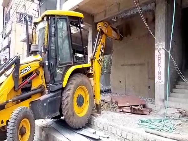 Visual from the demolishing work ongoing in Visakhapatnam. Photo/ANI