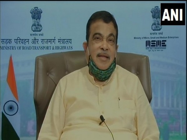 Union Minister Nitin Gadkari speaking at a 