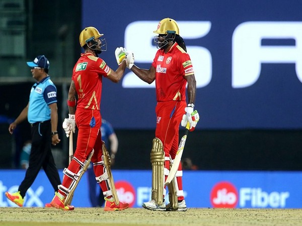 KL Rahul and Chris Gayle (Photo/ iplt20.com)