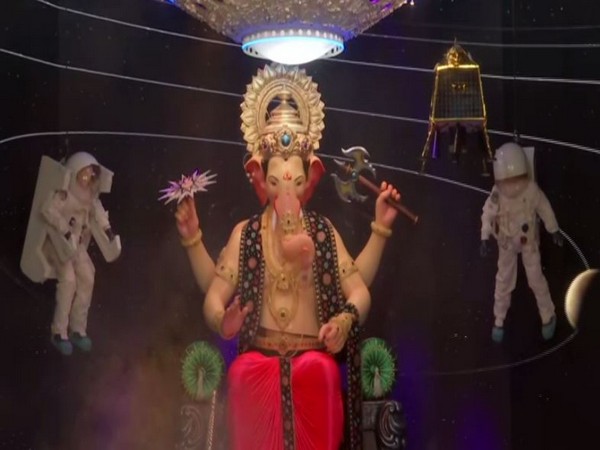 Mumbai's Lalbaughcha Raja Ganesh idol