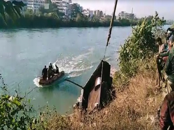Search operation taking place in the Ganges Canal on Sunday.