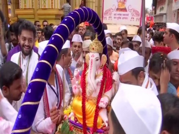 A view of 'Ganpati Visarjan' procession in Pune on Thursday. Photo/ANI