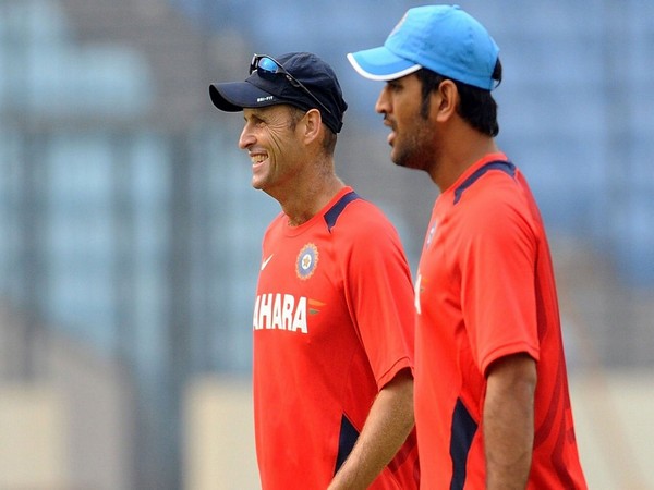 Gary Kirsten and Mahendra Singh Dhoni (Photo/Gary Kirsten Twitter)