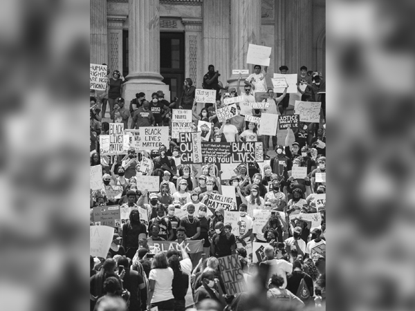 A photo captured outside a protest in Columbia on Saturday. (Image credit: shy Twitter)