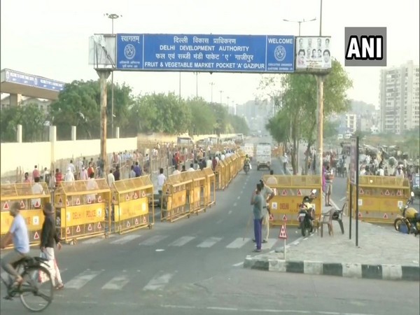 Gazipur Mandi in the early hours of Thursday. [Photo/ANI]