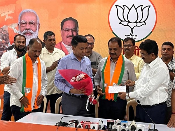 Former Congress leader Joseph Sequeira joins BJP ahead of Goa assembly polls