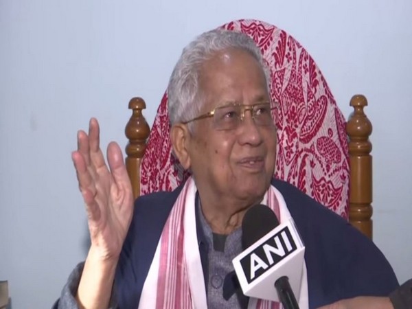 former chief minister of Assam, Tarun Gogoi speaking to ANI in Guwahati. Photo/ANI