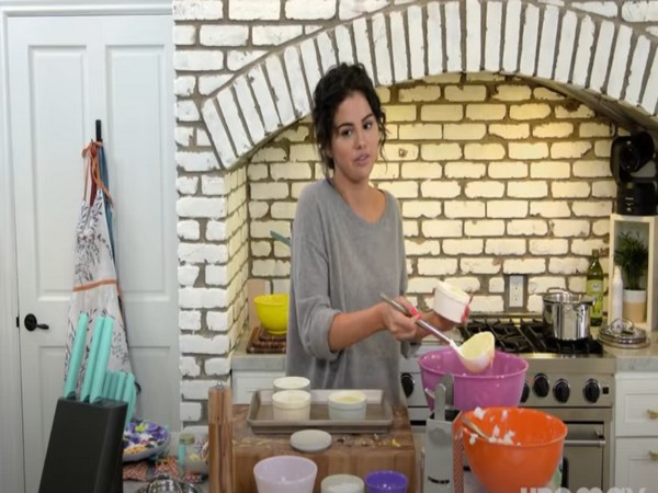 A still from the trailer of Selena Gomez's coming cooking show on HBO Max (Image source: YouTube) 