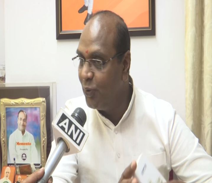 BJP legislator Vishwas Sarang speaking to ANI in Bhopal on Monday. (Photo/ANI)