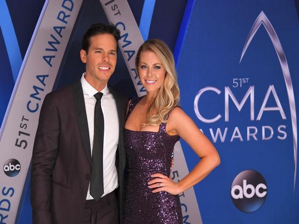 Granger Smith and wife Amber Bartlett