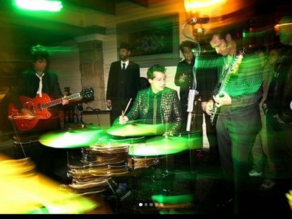 Green Day (Image Source: Instagram)