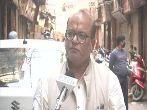 Ashish Grover, General Secretary, Delhi Drug Trader Association talking to ANI.