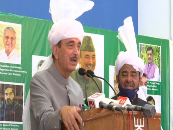 Senior Congress Ghulam Nabi Azad speaking at a public event in Jammu on Sunday. Photo/ANI