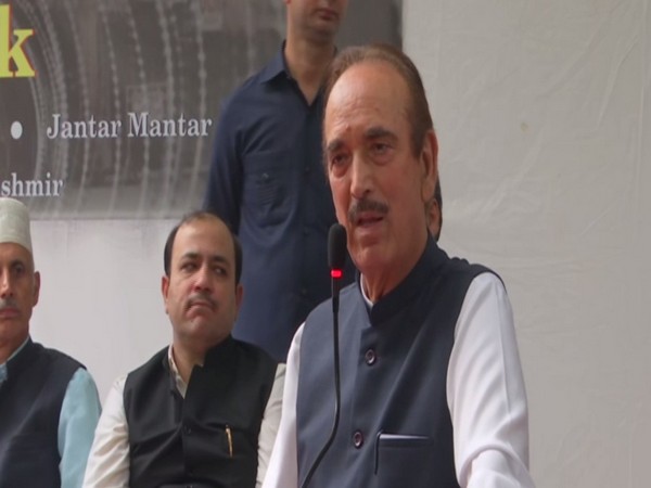 Congress leader Gulam Nabi Azad addressing a public gathering in New Delhi on Tuesday. Photo/ANI