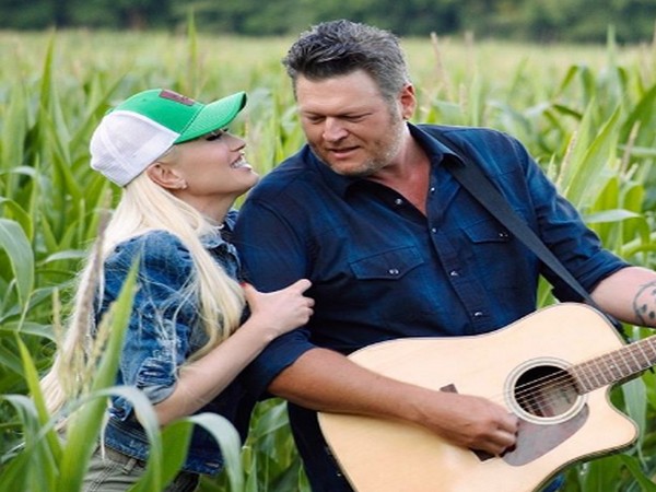 Celebrity couple Blake Shelton and Gwen Stefani (Image Source: Instagram)