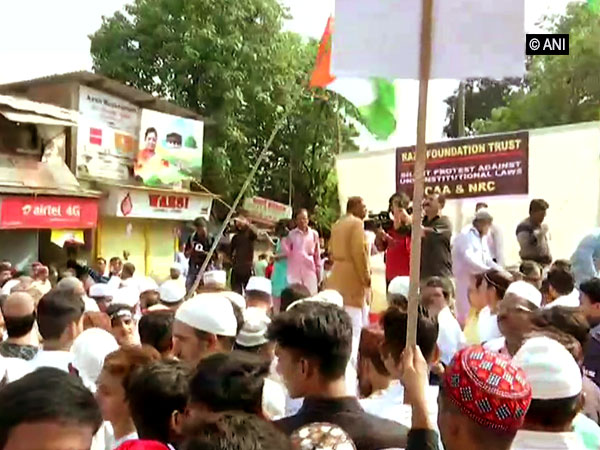 Around 2000 gathered outside Hari Masjid here on Friday to protest against Citizenship Amendment Act and National Register of Citizens.