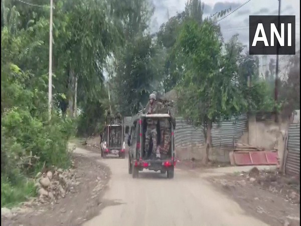 Encounter breaks out in J-K's Baramulla. (Photo/ANI)