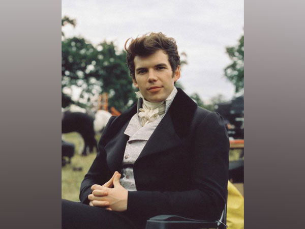 Luke Newton (Image source: Instagram)