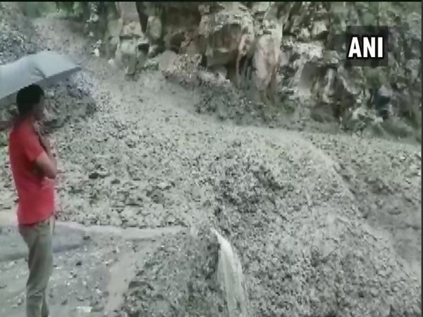 Visual of Larji-Sainj road in Himachal Pradesh (Photo/ANI)