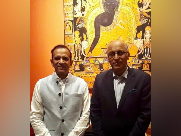 Indian Ambassador to Islamabad Ajay Bisaria and Pakistan's High Commissioner to New Delhi Moin ul Haque