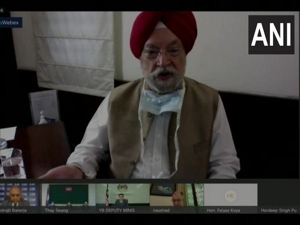 Union Minister Hardeep Singh Puri speaking at the Summit on Tuesday. [Photo/ANI]