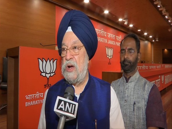 Union Minister for Civil Aviation Hardeep Singh Puri (file photo)