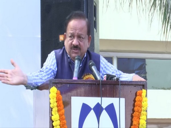 Health Minister Harsh Vardhan addressing an event in New Delhi on Monday. Photo/ANI