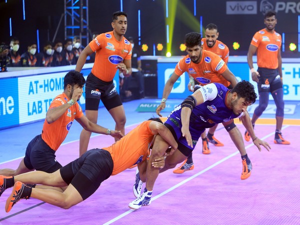 Haryana Steelers in action against U Mumba in PKL (Image: Haryana Steelers/PKL)