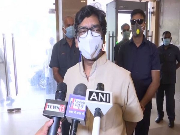 Jharkhand CM Hemant Soren talking to reporters in Ranchi on Monday. Photo/ANI