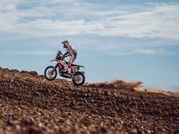 Joaquim Rodrigues in action at Dakar Rally (Image: Hero MotoSports Rally Team)